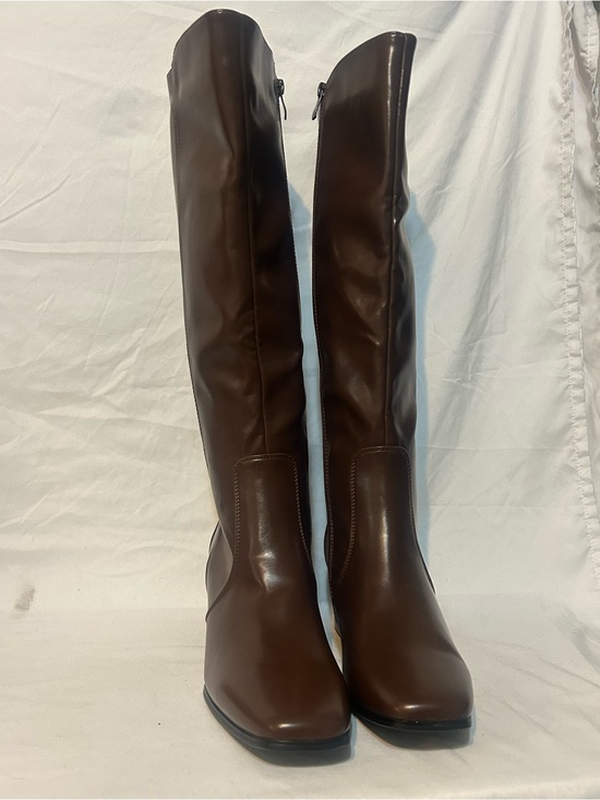 Shoes - Women’s Tall Brown Riding Boots